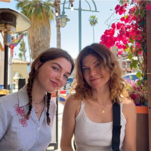 Nicole de Boer Instagram - Thanks Palm Springs! 🌴💕

#palmsprings #springbreak #momanddaughter