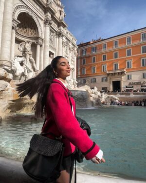 Nida Khurshid Instagram - Piacere😌