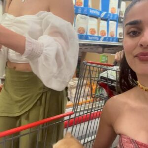 Nida Khurshid Instagram - Girl with a broken toe went to Costco-chella. Country album coming soon