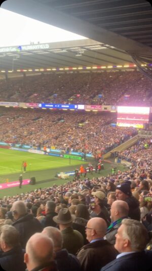 Nigel Owens Instagram - Great anthem and a lovely view from the office today. If I could have refereed from here I’d have seen everything 😂😂😂