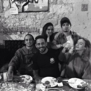 Nihan Balyalı Instagram - Gecenin sonu bende yok🙈🥂