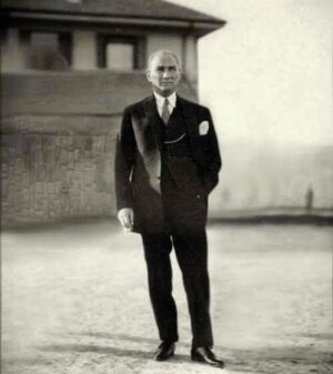 Nihat Altınkaya Instagram - Sevgi Saygı ve Özlemle anıyoruz...🇹🇷🇹🇷🇹🇷