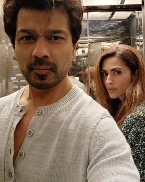 Nikhil Dwivedi Instagram - Happy Birthday Gaurie!! 
You should know that your 'youth' is thanks to me! 
So I stand committed to keep your mind alert & racing!! 
Vigilant to..what I ll do or break again,  Sharp to..when I ll put my foot in my mouth again, Attentive to how I ll forget the most important things or do them all wrong, again..!
You are bright, careful, observant, perceptive because of me.
I promise to continue to keep you on your toes, Rocking & Raging!! 😉