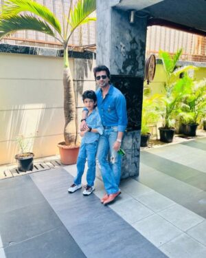 Nikhil Dwivedi Instagram - They say children don't ask to be born to us.. We choose to bear them.
Cant be true in this one's case. He clearly had a pact with me from before. 
Happy Birthday Shivaan!
You are one of a kind & You and I together are one of a kind :)