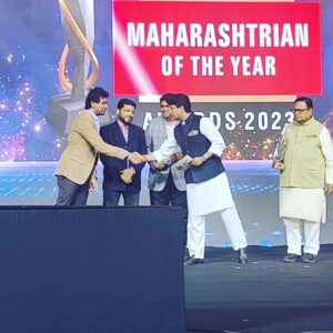 Nikhil Dwivedi Instagram - What a pleasure always to be at the Lokmat events. Painstakingly curated, thought provoking and deeply rooted & committed to betterment of India.
Thank you @rishidarda for always displaying immense class.
@lokmat
#LokmatMaharashtrianoftheYear
#LMOTY2023
#jyotiradityamscindia