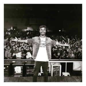Nikhil Vijay Instagram - झांटू and बंटाए लोग.
Thank you IIT Bombay for being so generous. .
.
.
#moodindigo @hosteldaze @primevideoin #actorslife #blessed