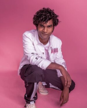 Nikhil Vijay Instagram - Desi Pinkman 💓

📷 @vaishnavpraveen
Edited by @bhot_shi_ankit
