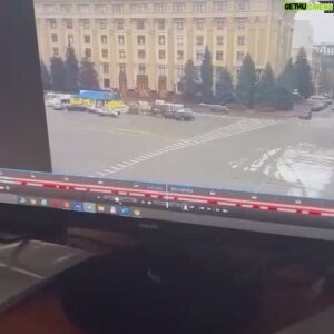 Nikita Vakuluk Instagram - 01.03.2022 Харьков. 6-й день войны. Мы продолжали бомбить сами себя (по версии российских СМИ).
#handsofukraine #stopwar #putinhuilo