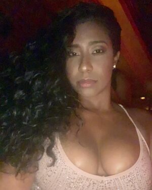 Nikki Vanderdyz Instagram - I can’t believe she’ll have a milestone birthday in 3 weeks 🤦🏾‍♀️😳
