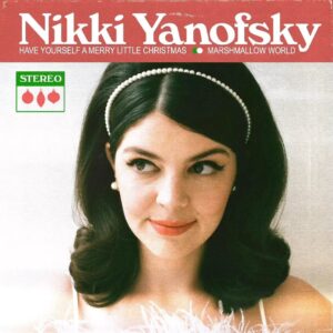 Nikki Yanofsky Instagram - Christmas in November? Why not! 🎄Have a great weekend getting into the holiday spirit ♥️link in bio