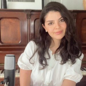 Nikki Yanofsky Instagram - Coucou 👋🏼