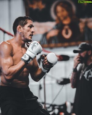 Niko Price Instagram - Wanna train with me? We got some open slots for the next couple months! Link in bio. #ufc #privatesessions