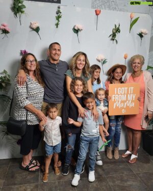 Niko Price Instagram - Happy Mother’s Day to all the moms in the world ❤️ 💐 #mothersday