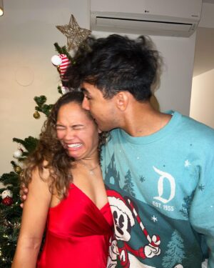 Niko Terho Instagram - Merry Christmas/Hyvää Joulua/Frohe Weihnachten from your favourite siblings♥️