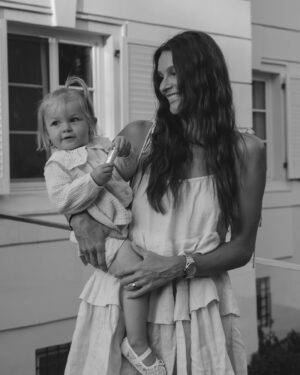 Nikol Švantnerová Instagram - Poslední střípky z eventu🌸🤍jsem vděčná, že mi moje práce dovoluje, že můžeme být všude spolu. #happytogether