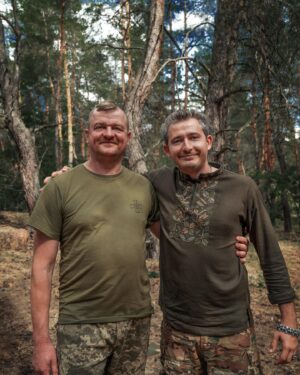Nikolay Serga Instagram - @okrasa.uman дякую за вишиванки, які оберігають Культурний Десант.