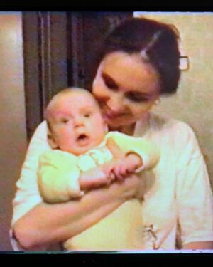 Nikolay Sobolev Instagram - 1993 год!❤️
Мама, я люблю тебя больше всех на свете! Год не видел своих родителей, пандемия застала нас на двух разных континентах. Я в России. Папа с мамой в Америке. Разлука многому меня научила. Так банально, но доходишь не сразу. Цените каждую минуту со своими родителями, в нашей жизни минут не так много, как может показаться.
