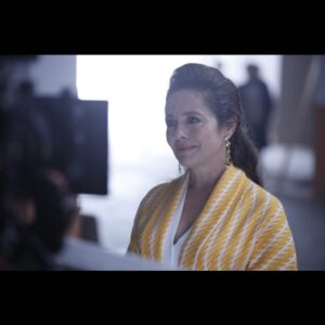 Nilüfer Açıkalın Instagram - Heyecanımız dorukta. Yıllar sonra böylesine özel bir yapımla ekranlara dönüyor olmanın heyecanı da apayrı!Bu akşam 19.oo da BluTv’deyiz. Herkese iyi seyirler dilerim. Bu harika yapımda emeği geçen tüm ekip arkadaşlarıma sonsuz teşekkürler. #ÇağanIrmak #Yeşilçam #Adviye #BluTv @caganirmak1 @blutv @sbltn @muge_turali_  @ufukergin ❤️ #fotoğraf @yigit__eken