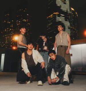 Nine Chen Instagram - 香港春浪三天🔥
月底九澤演唱會見🫡
📷 ： @yasashi.jpg