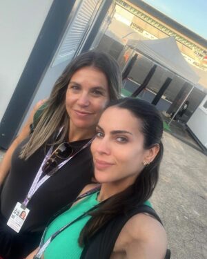 Nira Juanco Instagram - Viernes done ✅ 
@melissajimenezgp 
@circuitdebcncat 
#GPEspaña