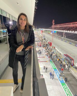 Nira Juanco Instagram - No podía perderme este primer GP de Las Vegas… @f1lasvegas