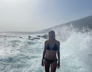Nira Juanco Instagram - #elhierro
#mar 🌊 
#lafuerzadelatlantico
#paraiso