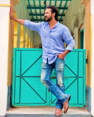 Nirab Hossain Instagram - নতুন শহরের পুরোনো দেয়ালে... — at Rupganj, Narayanganj.