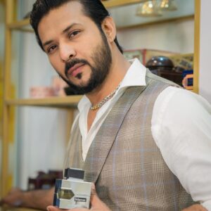 Nirab Hossain Instagram - আল হারামাইন পারফিউমস বাংলাদেশ এর ১৭তম আউটলেট এবং চট্টগ্রামের ৩য় আউটলেট উদ্বোধন করা হয়েছে ১লা মার্চ, শুক্রবার, চট্রগ্রামের নাসিরাবাদ-এ ফিনলে স্কয়ারে। জমকালো এ আয়োজনে উপস্থিত ছিলেন আল হারামাইন পারফিউমস বাংলাদেশ এর নির্বাহী  পরিচালক সৈয়দ সাব্বির আহমেদ, মডেল এবং অভিনেতা Nirab Hossain এবং চট্টগ্রাম দোকান মালিক সমিতির সভাপতি আসাদ ইফতেখার। এছাড়াও অনুষ্ঠানে উপস্থিত ছিলেন আমন্ত্রিত অতিথিবর্গ ও প্রতিষ্ঠানটির উর্ধ্বতন কর্মকর্তারা সহ স্থানীয় ব্যবসায়ী নেতৃবৃন্দ।

The 17th outlet of Al Haramain Perfumes, Bangladesh was inaugurated on 01st March 2024 at Finlay Square, East Nasirabad, Chattogram. Executive Director of Al Haramain Perfumes Bangladesh Syed Sabbir Ahmed, model and actor Nirab Hossain, and president of Chattogram Shop Owners Association Asad Iftekhar were present in the grand inauguration ceremony. Local Business leaders including guests and high officials of the organization were also present at the event.

Address: Shop no. 209 (2nd Floor), Finlay Square, East Nasirabad, Chattogram, Bangladesh
Map Link: https://maps.app.goo.gl/szTdjQyLiFsrcyVCA

#alharamainperfumes #GrandOpening2024 #alharamainchattogram #alharamainperfumesbangladesh #Chittagong #Bangladesh #newoutletopening