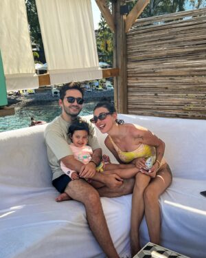 Nisan Hakan Özkan Instagram - Anne sevgisi desen var 😌