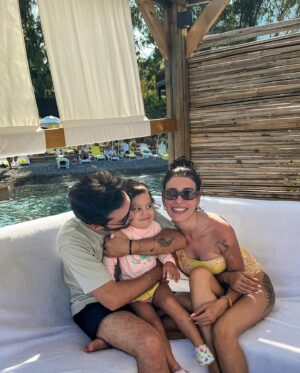 Nisan Hakan Özkan Instagram - Anne sevgisi desen var 😌