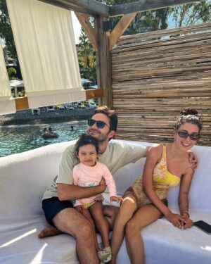 Nisan Hakan Özkan Instagram - Anne sevgisi desen var 😌