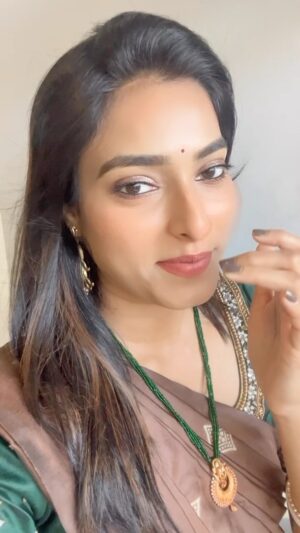 Nisha Jagadeeswaran Instagram - 🤎

#yasodha #movie #reelsindia #reelsinstagram #nishajagadeeswaran