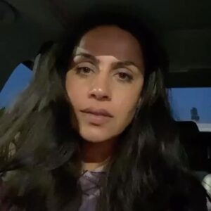 Nishi Munshi Instagram - When your brain is debating with making a bad choice. #letusreason #ididntchooseviolencetoday #itsthelittlewins  #entertainthyself #familyguy