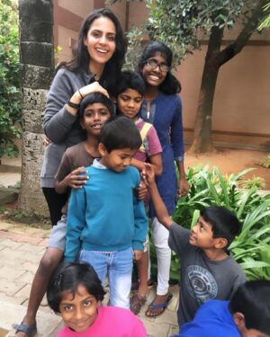 Nishi Munshi Instagram - We have a lot to learn from children. Joy, laughter, playfulness, imagination. #shantibhavan #studentsoflife #wiselittleones #2019❤️