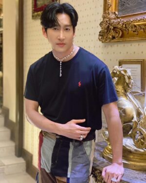 Nitidon Pomsuwan Instagram - ขอบคุณครับ💎💍🙏💙✨ #500ล้าน #💎 #💍 #ไนกี้นิธิดล #ไนกี้นิธิดลป้อมสุวรรณ  #ไนกี้เด็กร้านแก๊ส #nike #nikenitidon #nikenitidonpomsuwan #nikenitidon