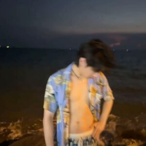 Nititorn Akkarachotsopon Instagram - beach time 🌊