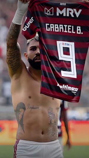Nivaldo Prieto Instagram - Esse #tbt tenho certeza que todo mundo conhece, não tem como não tocar no ano de 2019 sem relembrar o Gol de Gabigol, que fez a reviravolta acontecer e deu a Libertadores para a equipe do Flamengo! Onde vocês estavam nesse dia?? Me contem, assistiram esse jogo? 

#gabigol #flamengo #libertadores #libertadores2019 #narração #tbt #lembranças #quintafeira