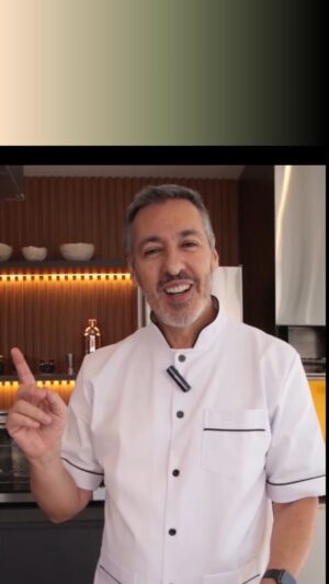 Nivaldo Prieto Instagram - Bom diaaa, olha só a receita que estou trazendo aqui pra vocês. É fácil, saborosa, poucos ingredientes e não tem como dar errado SPAGHETTI POMODORO.
Já corre no link da bio e acompanhe ela na íntegra. 

Ótimo sábado pra nós!!

#macarrão #macarronada #spaguetti #culinaria #receitafacil #sábado