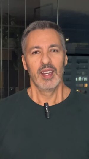 Nivaldo Prieto Instagram - Notícias da Seleção Brasileira! Novidades na convocação para os amistosos contra a Inglaterra e a Espanha. Quero saber o que vocês acharam das escolhas do Dorival Junior. Levariam outros jogadores para reforçar a seleção?

Ótimo dia pra vocês!!

#Comentario #futebol #futebolbrasileiro #comentario #futebolbrasil #comentários 
##selecaobrasileira