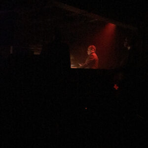 No I.D. Instagram - Back to my roots.
Only for those who love music and dancing...
#goldparty