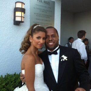 No I.D. Instagram - 3 years ago I became complete... I thank God for our Love!

#themeaningofone