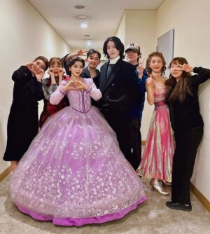 No Min-woo Instagram - It didn’t feel like a reality It was like fairy tale. 
Beautiful people make a beautiful time 🌸