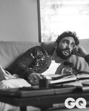 Noah Mills Instagram - Feels a bit out of context to post this rn but other people worked hard to make this shoot happen so here r some new snaps for @gq @gqmexico thanks for visiting me in my home zone #venicebeach🙏🏽🌊 📷: @richardramosstudio @fernandocarrillo @dolcegabbana @barbaralamelzamakeup