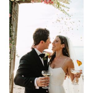 Noah Reid Instagram - A Wedding by Clare and Noah 25.07.2020
📷 @innayas