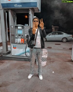 Noah Webster Instagram - 2️⃣2️⃣ This Just The Beginning Life Is Great Im Winning 🤲🏼🐅 #SMK #Ranked