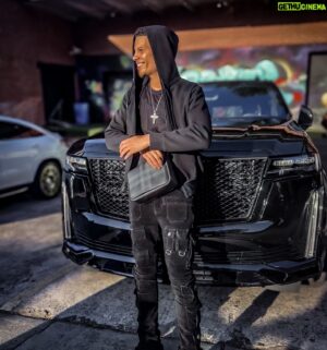 Noah Webster Instagram - this shi taken care of 🤲🏼 #YSK #SMK u watching history ina makin 💯 ain no fakin ⚡️