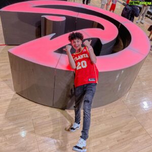 Noah Webster Instagram - I was in da stands now I’m on da court 😁 Thanks @atlhawks 🤟🏼