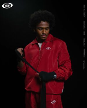 Noah Zulfikar Instagram -  ITE® PREE BOOK’ 24

Photographer: @theodemeke_ 
Creative Director: @karlointheends
Photo Assistant: @haarlemtarig 
Stylist: @itwasntsaiditwasfelt 
Talent: @noah_zul
PA: @jmae22s
MUA: @tsahymakeup
Executive Producer : @intheendsstudios

ITE® Brown Sugar Pure Cotton 380 GSM Sweat Suit
ITE® Brown Sugar Beanie 
ITE® Cherry Red Nylon Tracksuit 🥊 
[Subscribe Now & Become a member IN THE ENDS] ——— www.intheends.ca