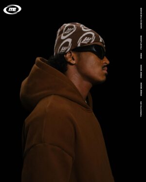 Noah Zulfikar Instagram -  ITE® PREE BOOK’ 24

Photographer: @theodemeke_ 
Creative Director: @karlointheends
Photo Assistant: @haarlemtarig 
Stylist: @itwasntsaiditwasfelt 
Talent: @noah_zul
PA: @jmae22s
MUA: @tsahymakeup
Executive Producer : @intheendsstudios

ITE® Brown Sugar Pure Cotton 380 GSM Sweat Suit
ITE® Brown Sugar Beanie 
ITE® Cherry Red Nylon Tracksuit 🥊 
[Subscribe Now & Become a member IN THE ENDS] ——— www.intheends.ca