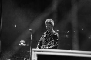 Noel Gallagher Instagram - Liverpool, what a way to end the tour!
📸: @m.zehetmayr